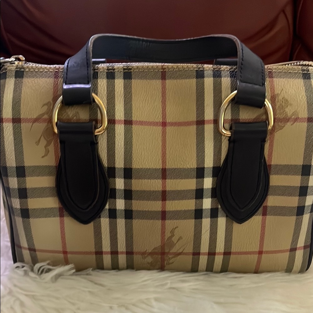 Burberry Cream and dark brown Satchel with Iconic Design w matching wallet - Picture 5 of 15